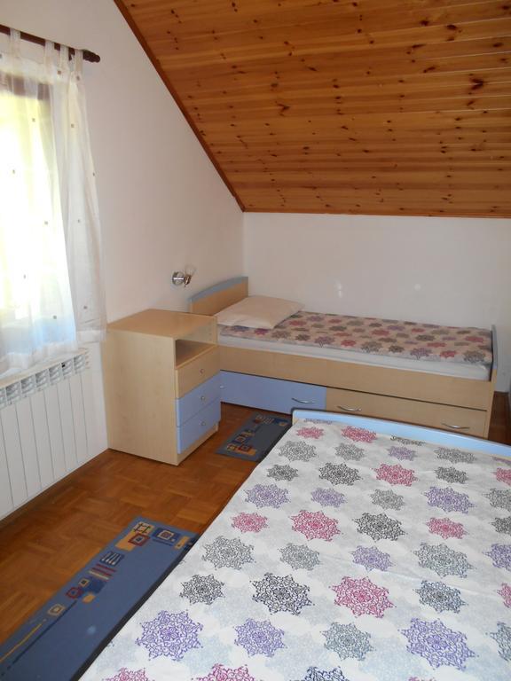Apartment Sela Tolmin Bagian luar foto