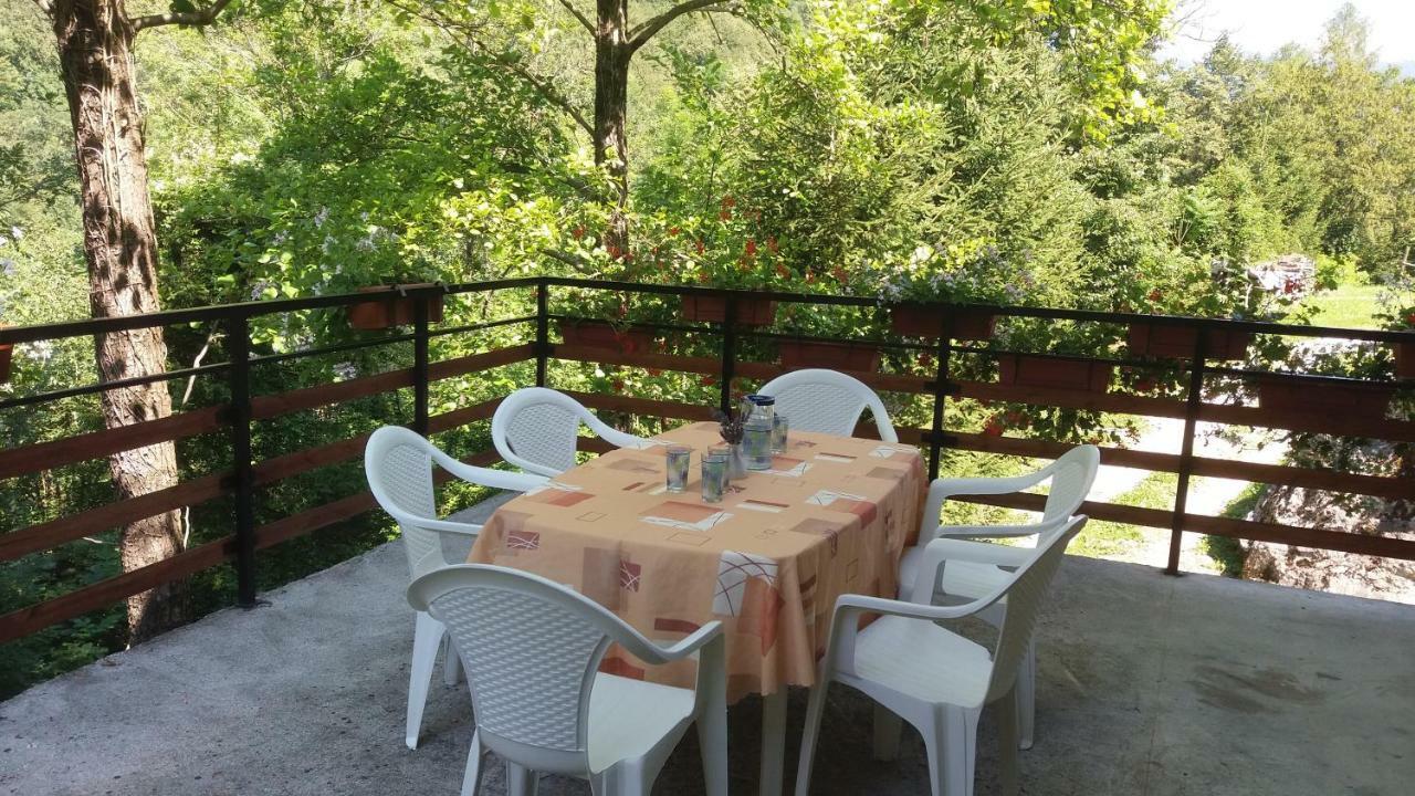 Apartment Sela Tolmin Bagian luar foto