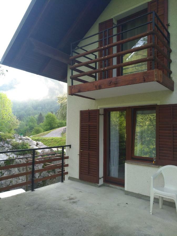 Apartment Sela Tolmin Bagian luar foto
